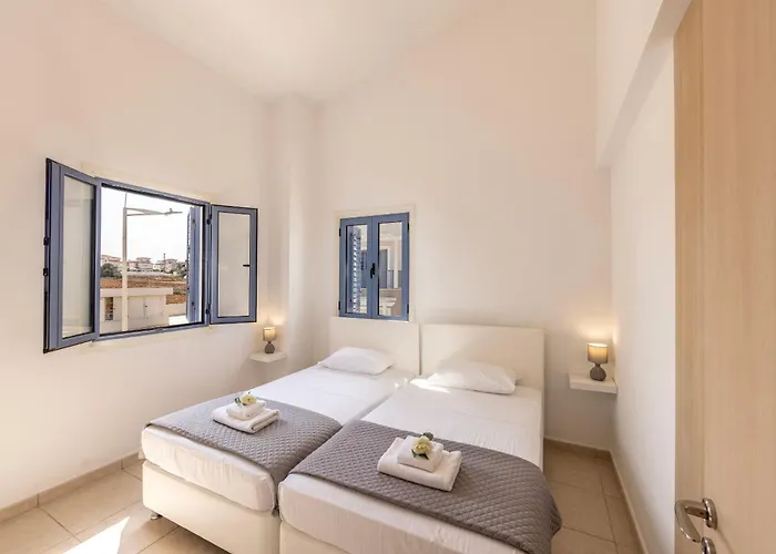 Villa Seaside Protamare 32