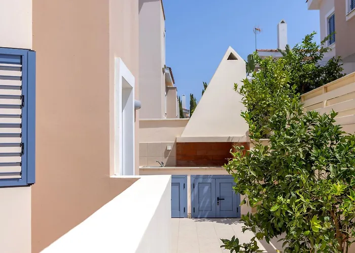 Seaside Protamare 32 *