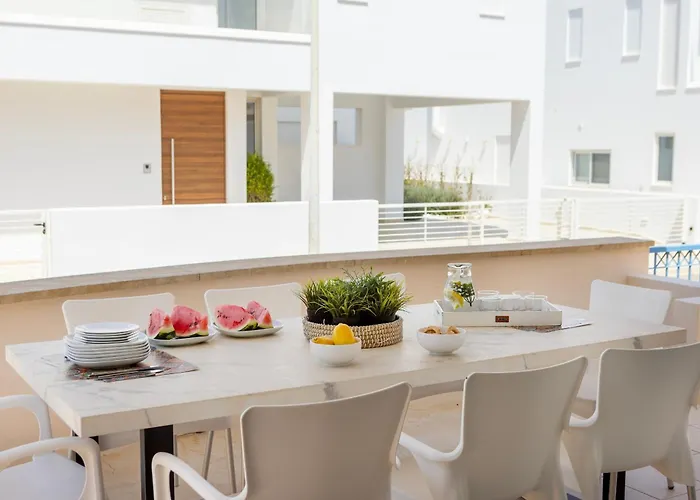 Villa Seaside Protamare 32